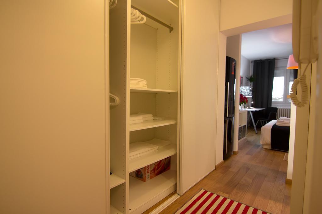 Apartment Madera Belgrado Buitenkant foto